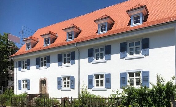 Kulturdenkmal wird neu genutzt: Ehemaliges Laborantenhaus in Steinen ist Denkmal des Monats März 2022