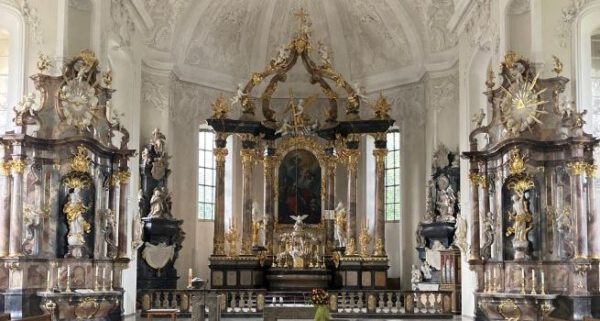 Barockkirche mit künstlerisch wertvoller Ausstattung: St. Peter in Bruchsal ist Denkmal des Monats Oktober 2022