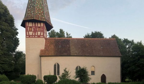 strongGotische Friedhofskirche nach Sanierung besser geschützt: Vituskapelle von Haigerloch-Gruol ist Denkmal des Monats November 2022/strong