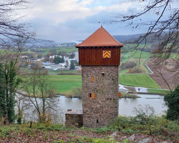 Mittelalter auf vier Etagen: Burg Dauchstein bei Binau ist Denkmal des Monats Januar 2025